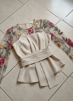 Haut crème brodé, brand: Fleur d'Ivoire, condition: Very good, size: M / 38 / 10, €41.90, €44.70 includes Buyer Protection