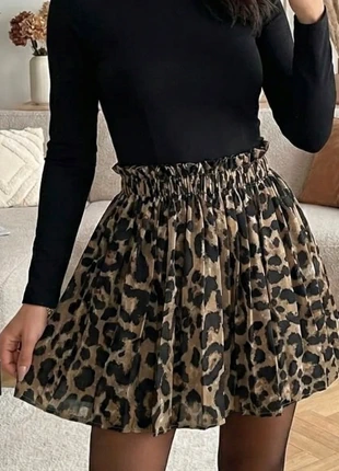 Jupe plissée léopard - Tendance & Chic - taille M, brand: Boutique indépendante, condition: Very good, size: M / 38 / 10, €27.99, €30.09 includes Buyer Protection