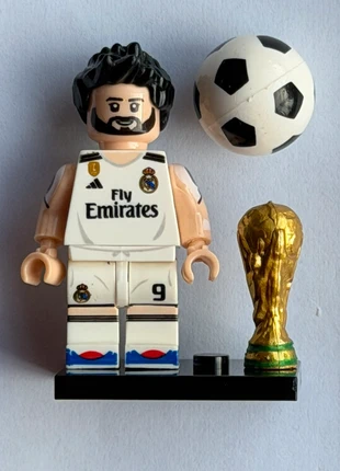 Karim Benzema - Real Madrid FC - compatible Lego, état: Très bon état, taille: Taille unique, 2,50 €, 3,33 € Protection acheteurs incluse