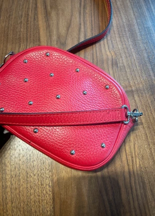 Sac Maison Lafargue – cuir rouge clouté – bandoulière- très bon état, brand: Laffargue, condition: Very good, €65.00, €68.95 includes Buyer Protection