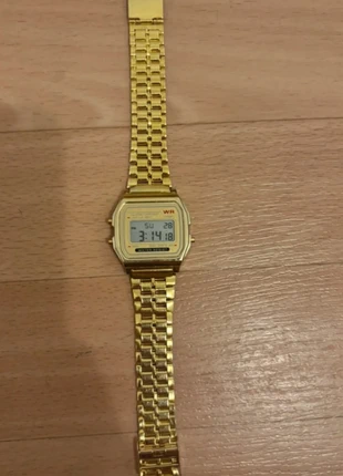 Montre style casio y2k vintage homme, marque: CASIO, état: Neuf sans étiquette, taille: Taille unique, 10,00 €, 11,20 € Protection acheteurs incluse