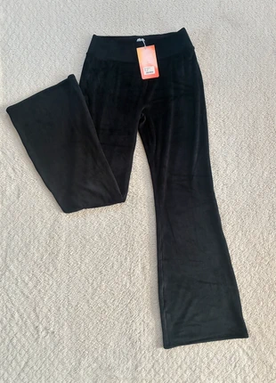 Pantalon évasé Oceans Apart, marque: Oceans Apart, état: Neuf avec étiquette, taille: M / 38 / 10, 35,00 €, 37,45 € Protection acheteurs incluse