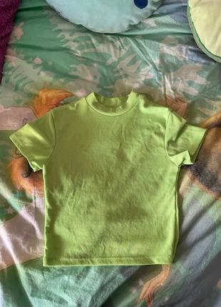 camiseta cuello alto fluor, marque: Pull & Bear, état: Très bon état, taille: S / 36 / 8, 3,00 €, 3,85 € Protection acheteurs incluse