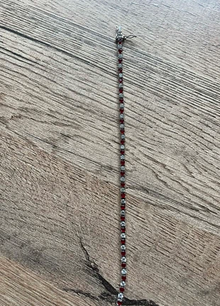 Bracelet argenté pierres rouges & blanches – jamais porté, marque: Lumineux, état: Très bon état, 12,00 €, 13,30 € Protection acheteurs incluse