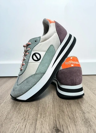 Basket No Name femme daim bleu, blanc, violet et orange,Taille 40, Très bon état, ref #1.13, marque: no name, état: Très bon état, taille: 40, 32,00 €, 34,30 € Protection acheteurs (Pro) incluse