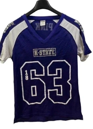 NFL Style Jersey Purple M, merk: Rare, staat: Heel goed, maat: M / 38 / 10, € 6,80, € 7,84 inclusief Kopersbescherming Pro