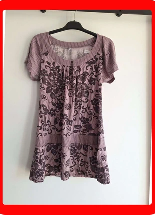 231. Haut à motifs floraux violet femme T38, condizioni: Ottime, taglia: M / IT 42 / EU 38, €5.00, €5.95 include la Protezione acquisti Pro