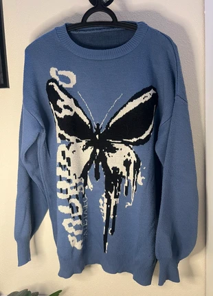 trui met vlinder, merk: geen merk, staat: Goed, maat: M / 38 / 10, € 3,00, € 3,85 inclusief Kopersbescherming