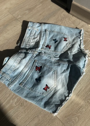 short en jean, brand: Shein, condition: Very good, size: XS / 34 / 6, €3.00, €3.85 includes Buyer Protection
