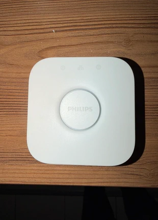 Hue Philips Pont 2nd Génération, marque: Philips, état: Très bon état, 23,00 €, 24,85 € Protection acheteurs incluse