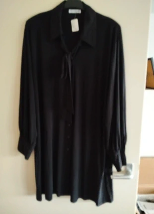 Magna Tuniek/Blouse zwart, marque: Magna, état: Neuf avec étiquette, taille: 8XL / 56 / 28, 8,00 €, 9,10 € Protection acheteurs incluse