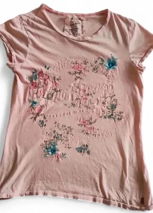 T-shirt Levi’s rose fleuri femme T12 coton, marque: Levi's, état: Très bon état, taille: 12 ans / 152 cm, 3,15 €, 4,01 € Protection acheteurs (Pro) incluse