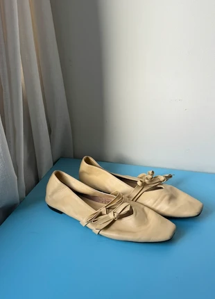 Leren ballet flats – butter yellow – square toe – strik – maat 41, brand: Parfois, condizioni: Ottime, taglia: 41, €15.00, €16.45 include la Protezione acquisti