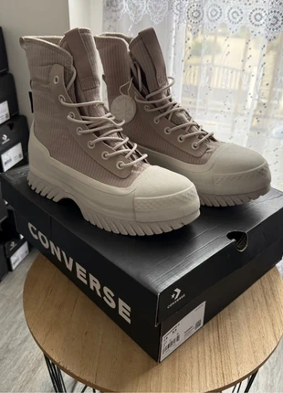 Converse Ctas lugged 2.0 cc x-hi A04668C pointure 41, marque: Converse, état: Neuf sans étiquette, taille: 41, 42,00 €, 44,80 € Protection acheteurs incluse