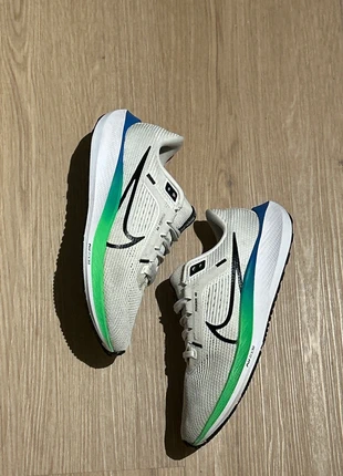 Nike Air Pegasus 40 Size 41, merk: Nike, staat: Heel goed, maat: 41, € 30,00, € 32,20 inclusief Kopersbescherming