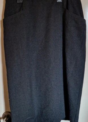 St Michael Vintage Marks & Spencer Vintage Pure New Wool Grey Pencil Skirt, brand: St Michael, condition: Good, size: S / UK 8-10, £8.99, £10.14 includes Buyer Protection