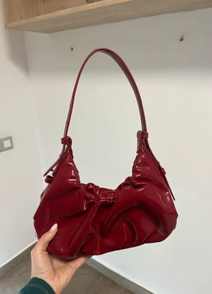 Bolso granate, marque: Zara, état: Neuf sans étiquette, 8,00 €, 9,10 € Protection acheteurs incluse