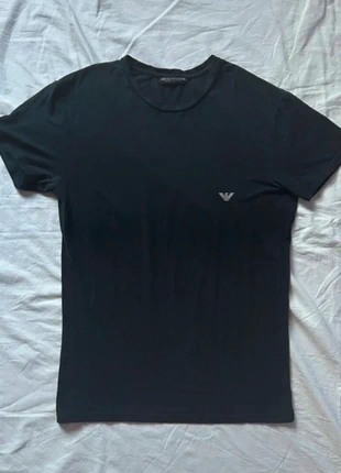Maglietta uomo Emporio Armani, merk: Emporio Armani, staat: Heel goed, maat: M, € 25,00, € 26,95 inclusief Kopersbescherming