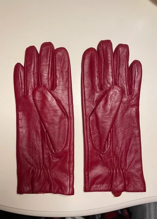Vintage Red Leather Gloves, brand: Marks & Spencer, condition: Very good, size: M, £12.00, £13.30 includes Buyer Protection