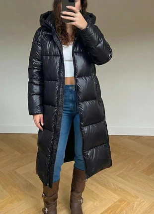 Doudoune longue noire effet brillant – Taille M, marque: Iris & Cour, état: Très bon état, taille: M / 38 / 10, 59,00 €, 62,65 € Protection acheteurs incluse