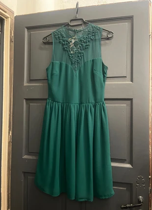 Robe de noël / reveillon / old money - taille S - Zara - vert, brand: Zara, condizioni: Ottime, taglia: S / IT 40 / EU 36, €16.00, €17.50 include la Protezione acquisti