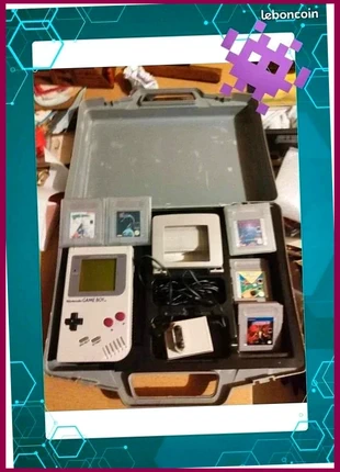 Console Nintendo game boy + 5 jeux+ valise de transport, marke: Nintendo, zustand: Sehr gut, 276,90 €, 291,45 € inklusive Vinted-Käuferschutz