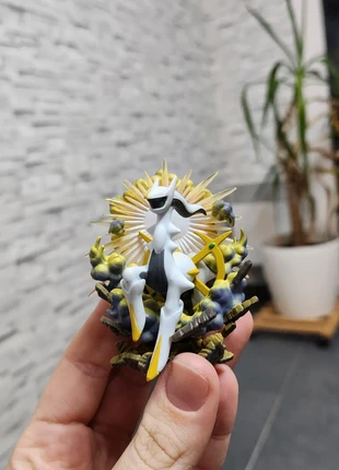 Figurine pokemon Arceus, marca: Pokémon, estado: Muy bueno, tamaño: Talla única, 5,00 €, 5,95 € Protección al comprador incluida