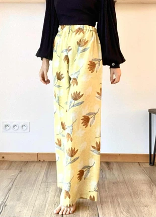 Pantalon vintage fait en taille 36 - Très bon état, marke: Vintage, zustand: Sehr gut, größe: S / 36 / 8, 10,80 €, 12,04 € beinhaltet Vinted-Käuferschutz Pro