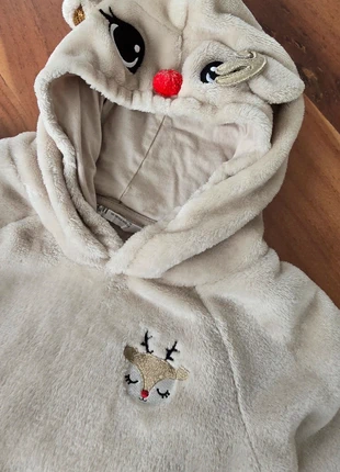 Pull noel fille, marque: H&M, état: Très bon état, taille: 4 ans / 104 cm, 2,00 €, 2,80 € Protection acheteurs incluse