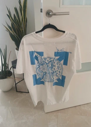 Off-White Military Edition Tee, merk: Off-White, staat: Heel goed, maat: S, € 40,00, € 42,70 inclusief Kopersbescherming