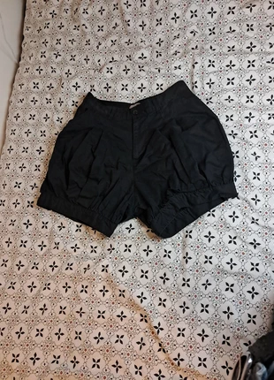 Bloomers / short bouffant noir, marque: H&M, état: Très bon état, taille: S / 36 / 8, 5,00 €, 5,95 € Protection acheteurs incluse