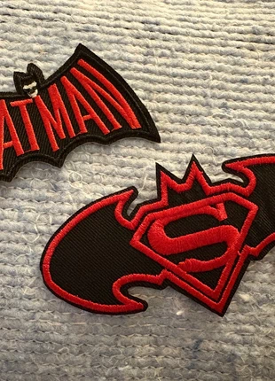 Lot de 2 écussons thermocollant Batman, marca: Batman, estado: Muito bom, €5.00, €5.95 inclui Proteção do Comprador Pro