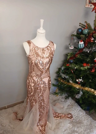 Robe pour les fêtes taille m, brand: Miss charm Paris, condition: Very good, size: M / 38 / 10, €22.00, €23.80 includes Buyer Protection