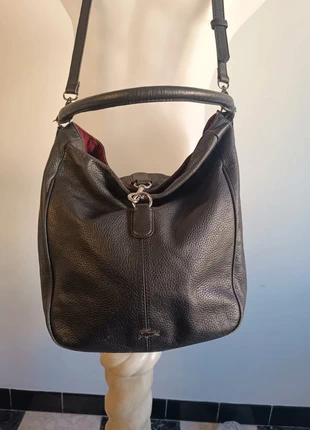 Sac bandoulière Lacoste – cuir noir – bon état, marca: Lacoste, estado: Bueno, 34,00 €, 36,40 € Protección al comprador incluida