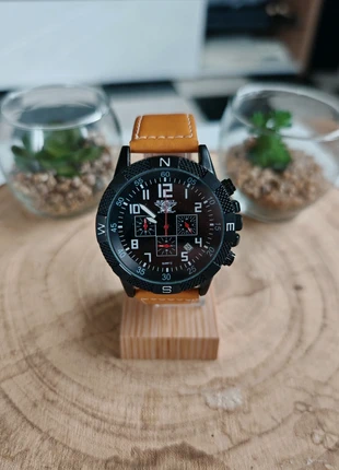 Montre Spirit of Saint Louis chronographe dateur petite seconde Hommes, brand: Spirit Of St. Louis, condition: New without tags, size: 47 mm & above, €44.90, €47.85 includes Buyer Protection Pro