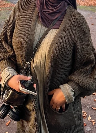 Green cardigan, merk: Sonstiges, staat: Goed, maat: M / 38 / 10, € 4,00, € 4,90 inclusief Kopersbescherming