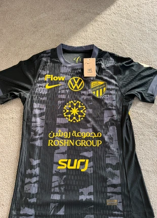 Maillot Al-Ittihad neuf, marque: Nike, état: Neuf avec étiquette, taille: M / 38 / 10, 22,00 €, 23,80 € Protection acheteurs incluse