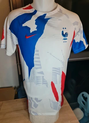 Maillot d’Entraînement Équipe de France – Coupe du, marca: Nike, estado: Muito bom, tamanho: S, €29.99, €32.19 inclui Proteção do Comprador