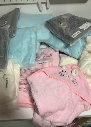 Cape de bain neuve, état: Neuf avec étiquette, 4,50 €, 5,43 € Protection acheteurs incluse