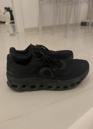 On cloud cloudmonster, merk: On Cloud, staat: Heel goed, maat: 47, € 70,00, € 74,20 inclusief Kopersbescherming