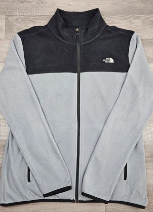 Vest polaire full zip The North face gris noir taille XL Femme, marque: The North Face, état: Très bon état, taille: XL / 42 / 14, 25,00 €, 26,95 € Protection acheteurs incluse