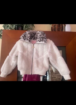 Pelliccia bambina super morbida e calda 4-5 anni, brand: Calliope, condizioni: Ottime, taglia: 5 anni / 110 cm, €8.00, €9.10 include la Protezione acquisti