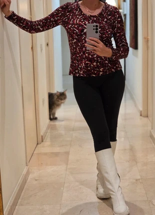 Blusa estampada en tonos rojos talla M, marque: Local, état: Très bon état, taille: M / 38 / 10, 8,00 €, 9,10 € Protection acheteurs incluse