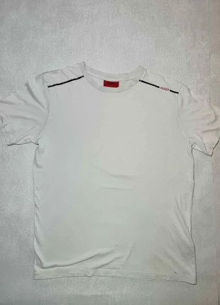T-shirt HUGO Boss Blanc – Taille XS, brand: Hugo Boss, condizioni: Buone, taglia: XS, €3.50, €4.38 include la Protezione acquisti