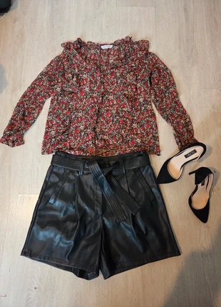 Blouse chemisier, marke: By One, zustand: Sehr gut, größe: M / 38 / 10, 4,00 €, 4,90 € inklusive Vinted-Käuferschutz