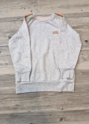 Pull Ripcurl taille 10 ans, style vintage Y2K., marque: Rip Curl, état: Très bon état, taille: 10 ans / 140 cm, 4,00 €, 4,90 € Protection acheteurs incluse