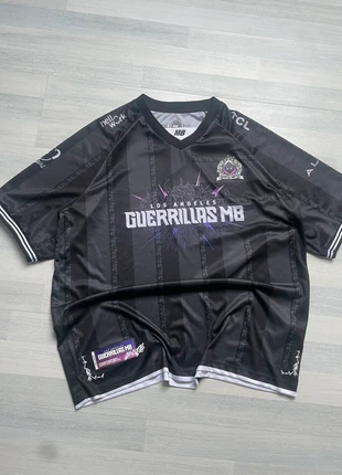 *RARE* Maillot Gentle Mates los angeles guerillas m8, marca: Gente Mates, estado: Muito bom, tamanho: L, €129.99, €137.19 inclui Proteção do Comprador