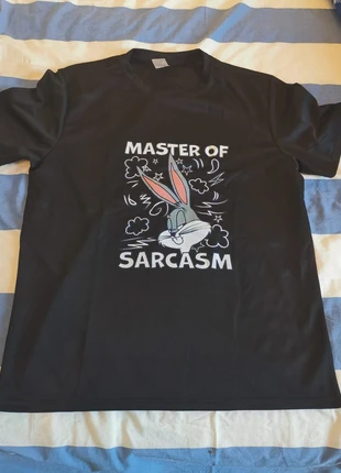 T-shirt mitica "Bugs Bunny - Master of sarcasm" XL nuova nera, état: Neuf sans étiquette, taille: XL, 16,00 €, 17,50 € Protection acheteurs incluse
