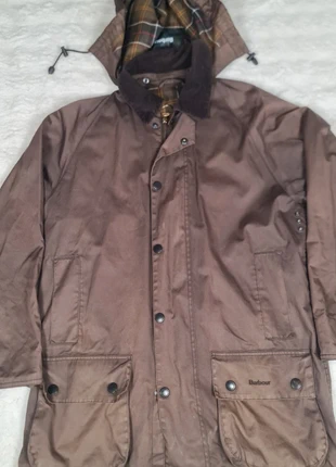 Veste à capuche imperméable wax marron taille S Beaufort lightwear, brand: Barbour, condizioni: Ottime, taglia: S / IT 40 / EU 36, €169.00, €178.15 include la Protezione acquisti