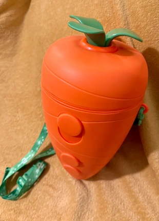 Zootopia 2 carrot shaped popcorn bucket, marque: Disney, état: Neuf sans étiquette, 35,00 €, 37,45 € Protection acheteurs incluse